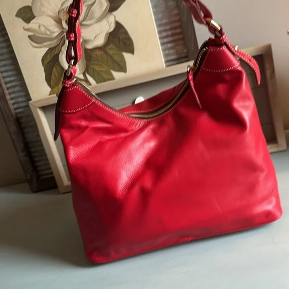 Dooney & Bourke Red Leather Shoulder Bag - Picture 4 of 7